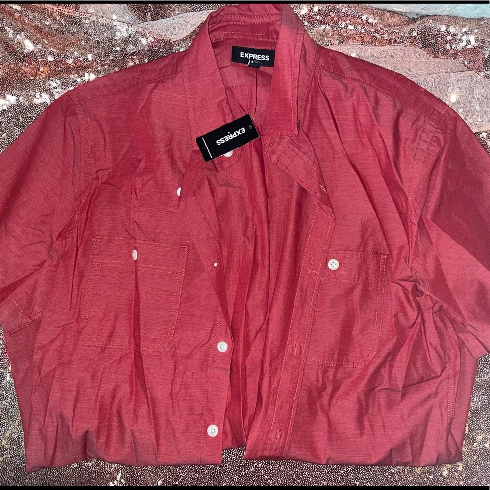 Red short sleeve bottom down express shirt Men’s